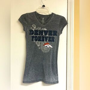 NFL Denver Broncos T Shirt Size XS